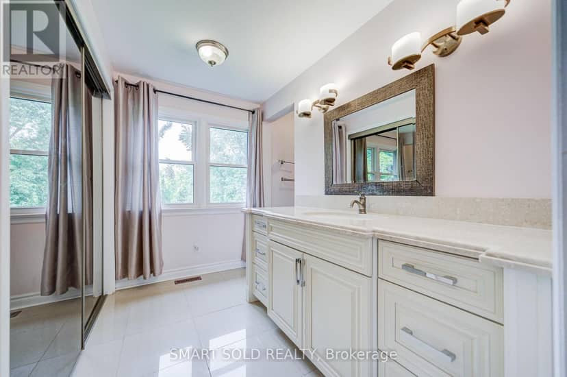 18 Kennedy Lane — photo 36 of 40