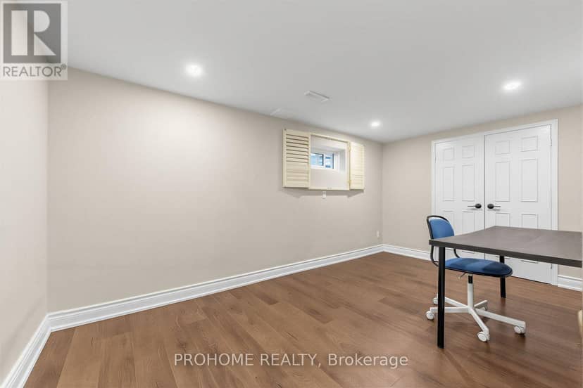 43 Rosemead Close — photo 37 of 40