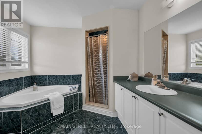 9 Emily Court — photo 24 of 32