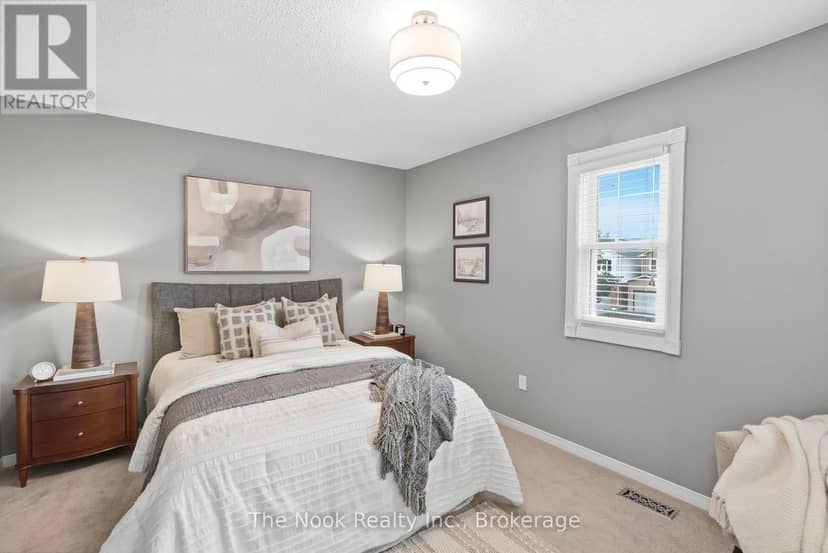 16 Kershaw Street — photo 29 of 40