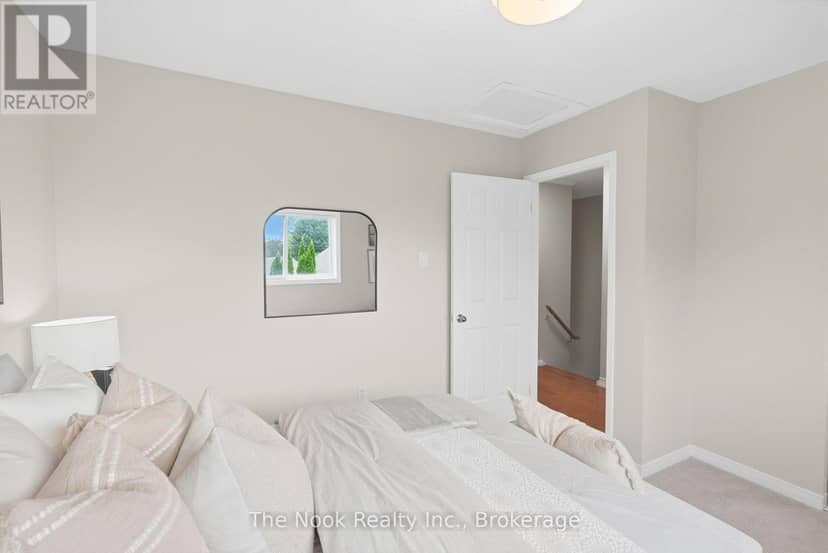 16 Kershaw Street — photo 28 of 40