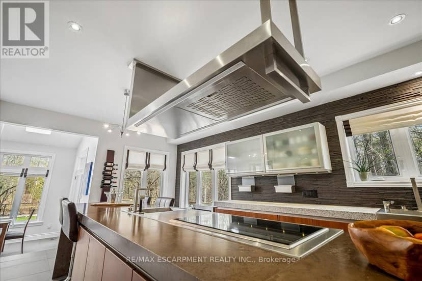 2203 Winding Woods Drive — photo 14 of 40
