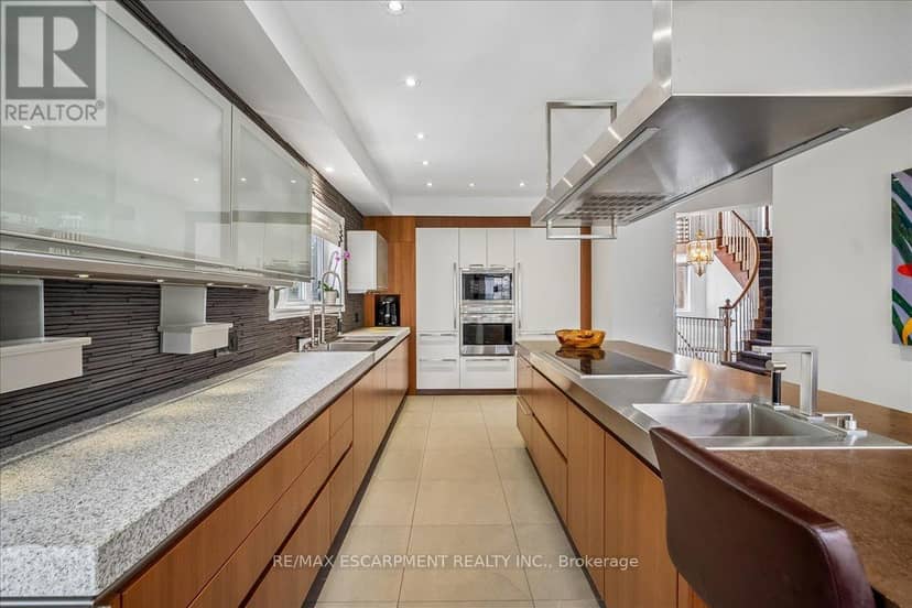 2203 Winding Woods Drive — photo 15 of 40