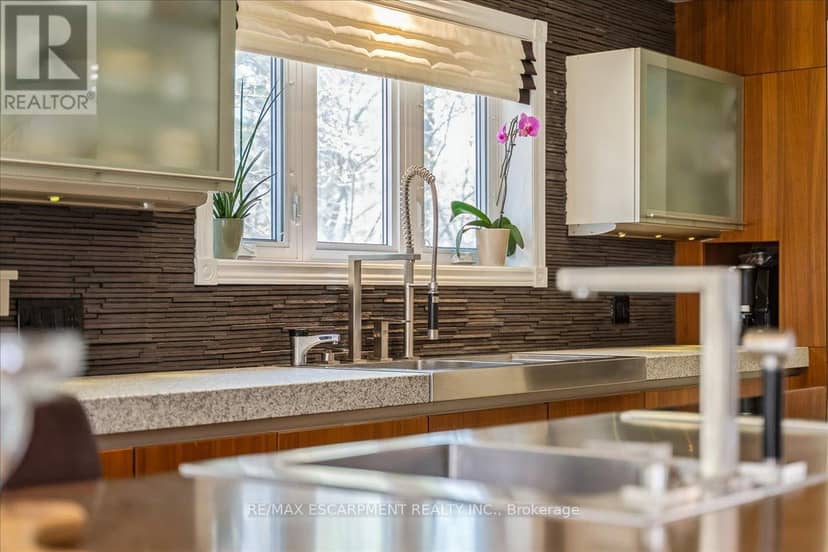 2203 Winding Woods Drive, Oakville, photo 8