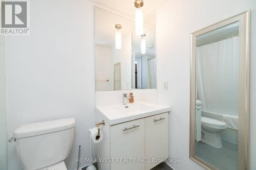 2108 - 1 Valhalla Inn Road — photo 14 of 38