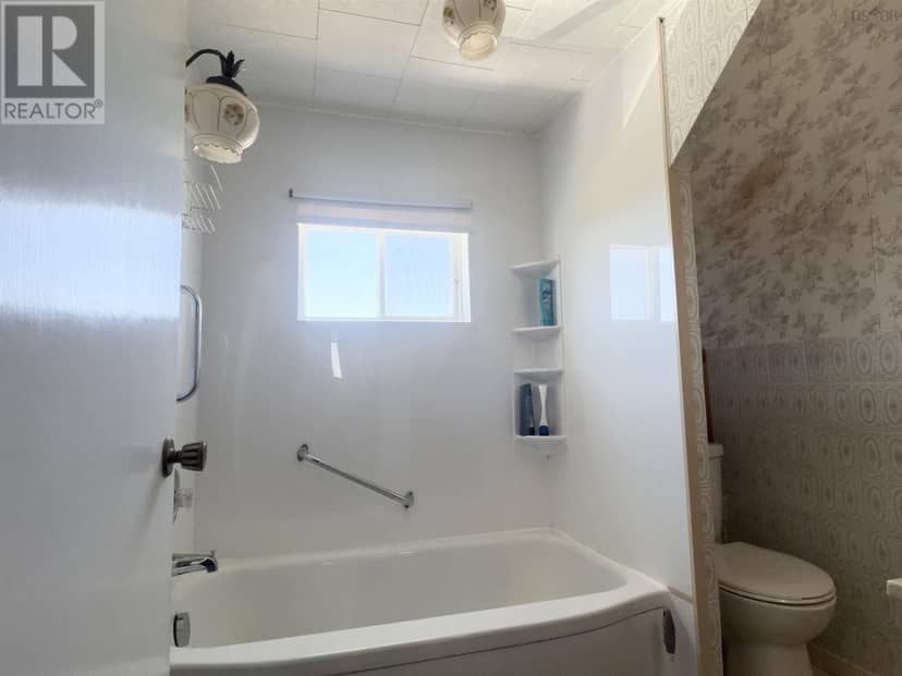 45 Franks Road — photo 15 of 26