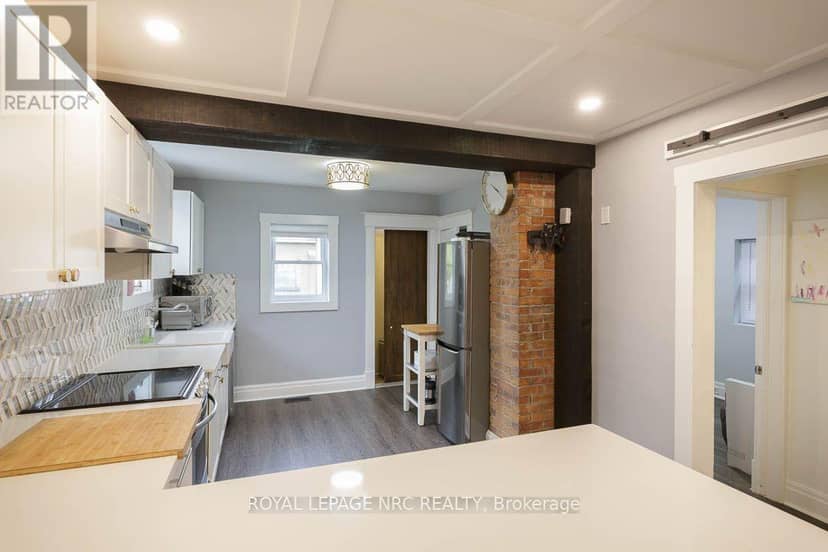 241 Vine Street, St. Catharines