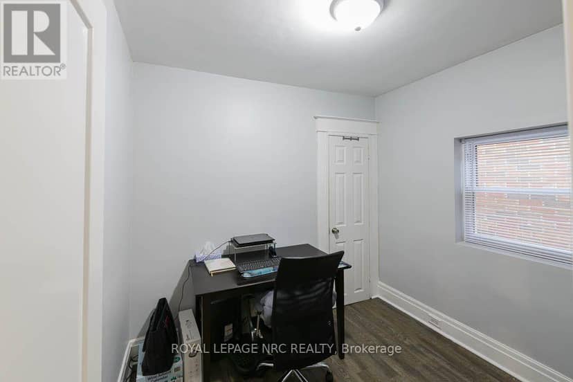 241 Vine Street — photo 10 of 19