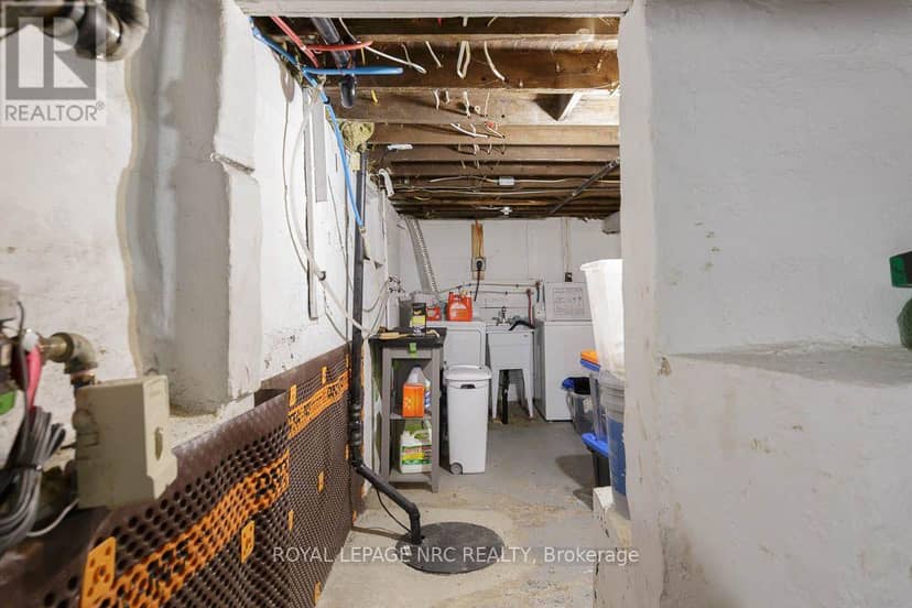 241 Vine Street — photo 14 of 19