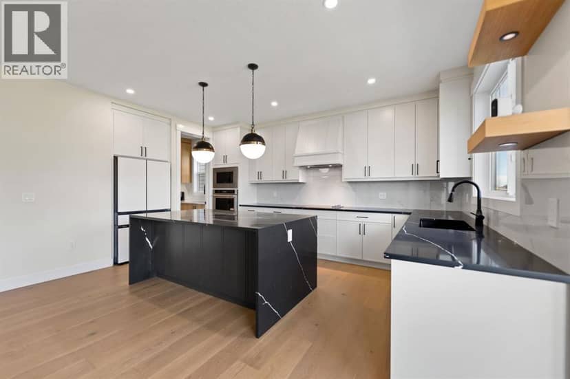39 South Shore Road — photo 26 of 40