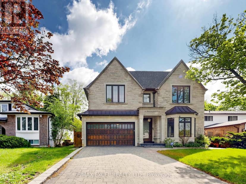 64 Summerfeldt Crescent — photo 2 of 40