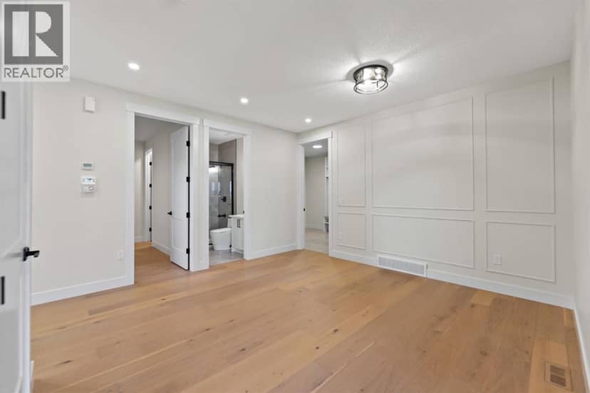 39 South Shore Road — photo 13 of 40