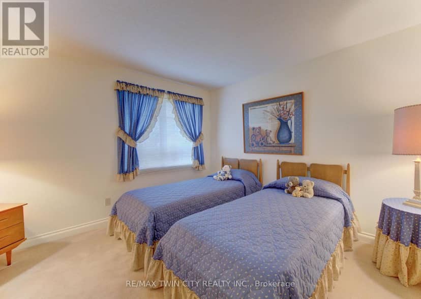298 Roxton Drive — photo 25 of 38
