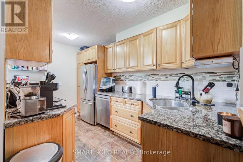 210 - 5 Old Sheppard Avenue, Toronto, photo 8