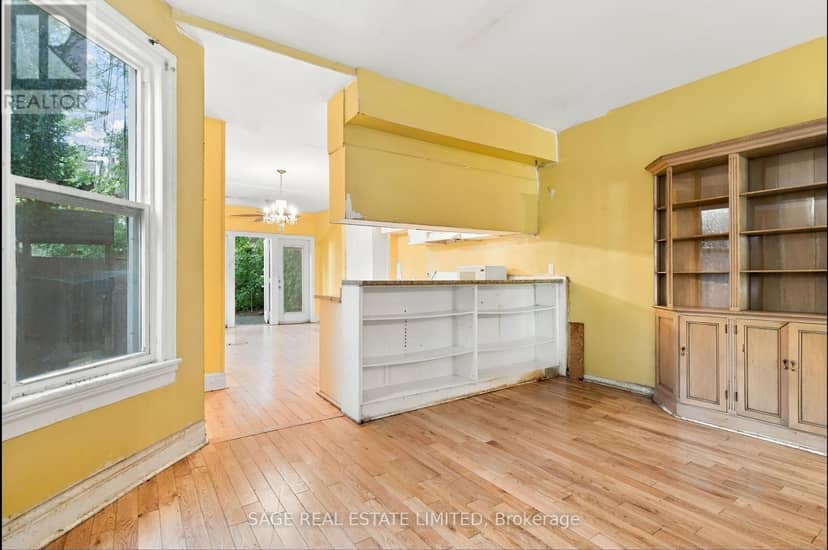 16 Sackville Place — photo 7 of 13