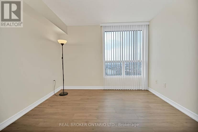 3301 - 5 Concorde Place — photo 31 of 40