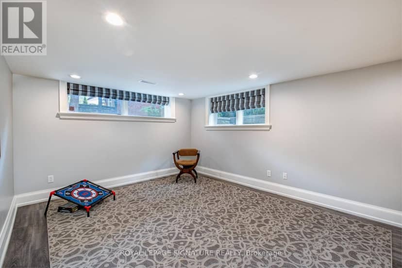 20 Taylor Drive — photo 32 of 40