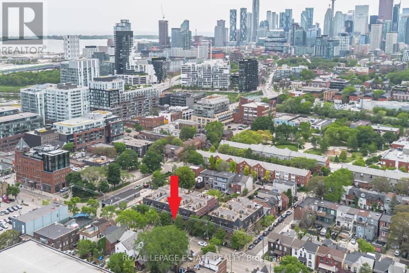 32 - 140 Broadview Avenue — photo 1 of 30