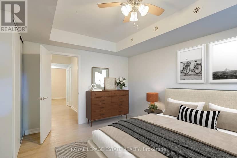 32 - 140 Broadview Avenue — photo 15 of 30