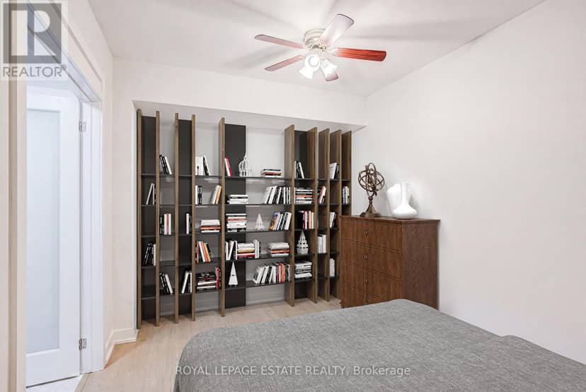 32 - 140 Broadview Avenue — photo 17 of 30