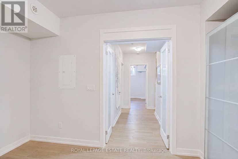 32 - 140 Broadview Avenue — photo 20 of 30