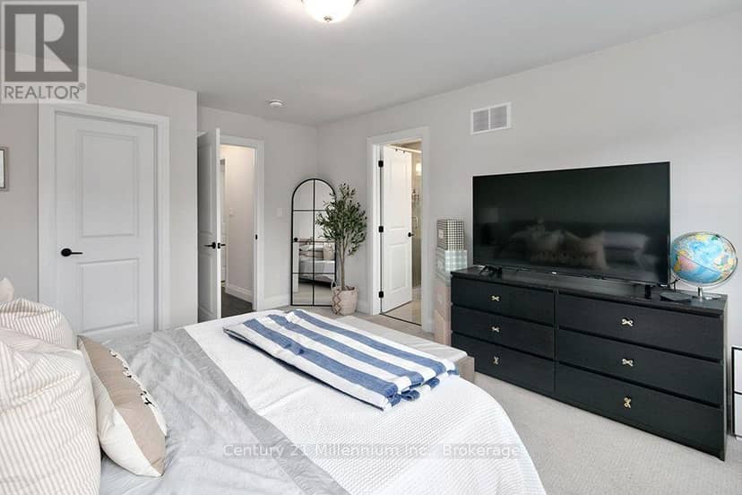 214 Yellow Birch Crescent — photo 17 of 40