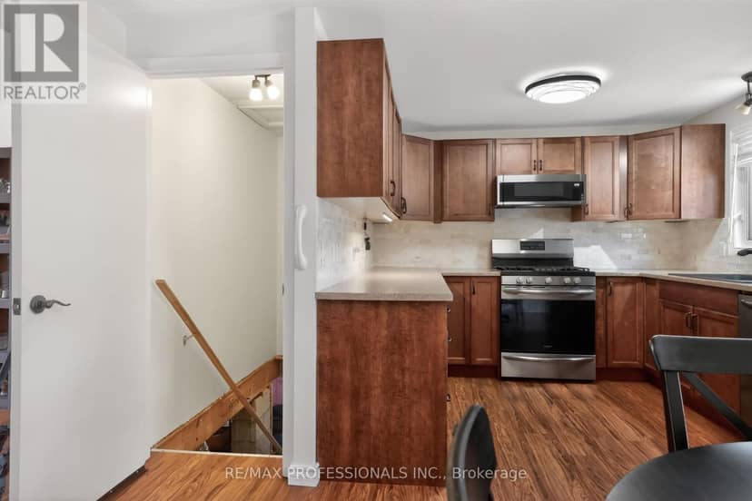 7 Tamarack Court — photo 17 of 31