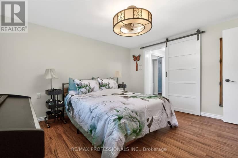 7 Tamarack Court — photo 19 of 31