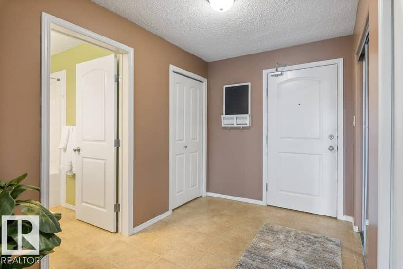 #307 9910 107 ST, Morinville, photo 2