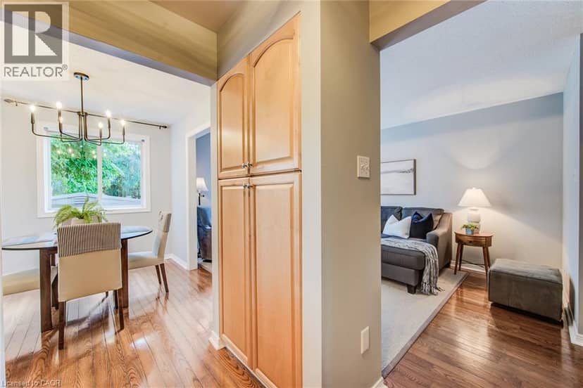 360 CORNRIDGE Place Unit# 2 — photo 21 of 39