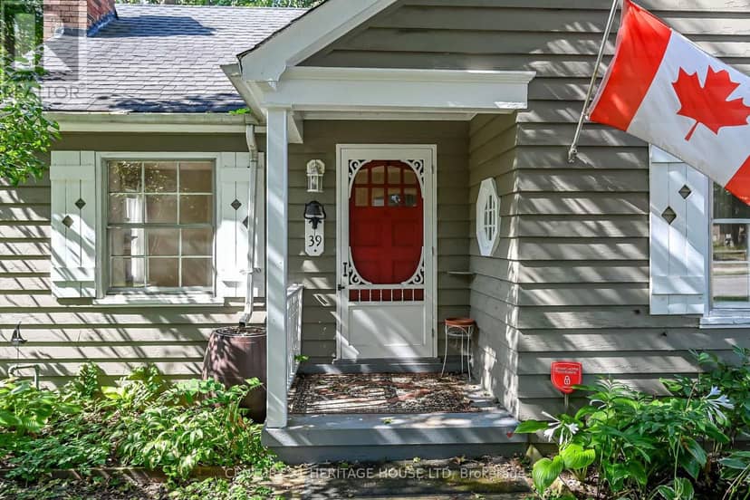 39 Balmoral Avenue — photo 3 of 40