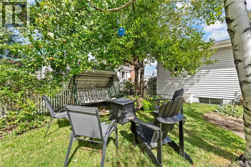 20 Dolphin Drive — photo 24 of 29