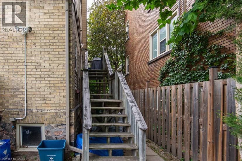94 MARGARET Avenue — photo 12 of 40