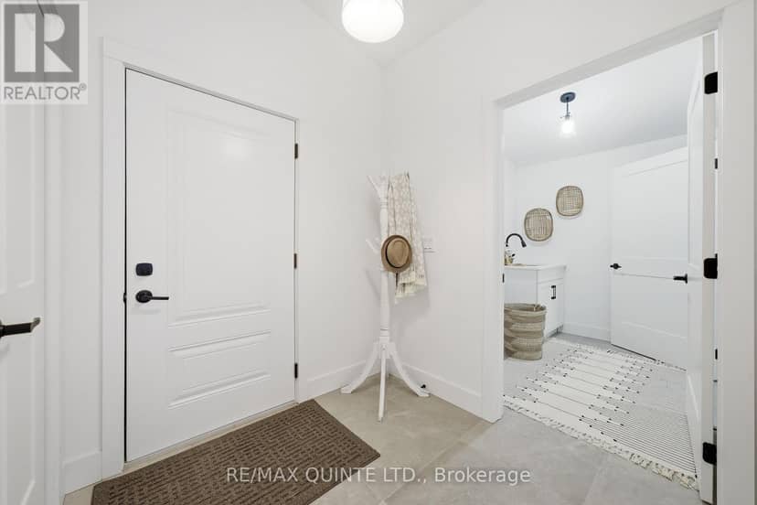 225 Mitchells Crossroad — photo 6 of 40