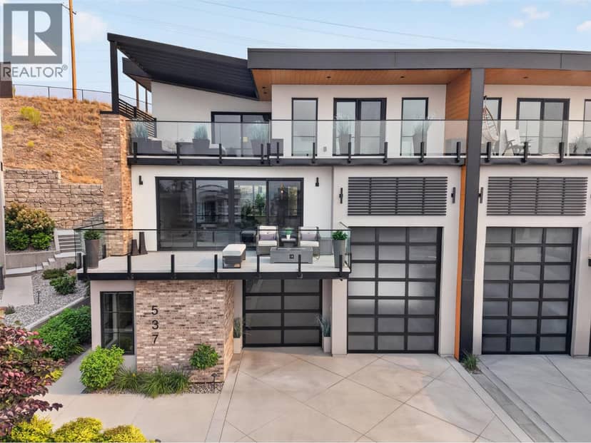 537 Hawes Court, Kelowna