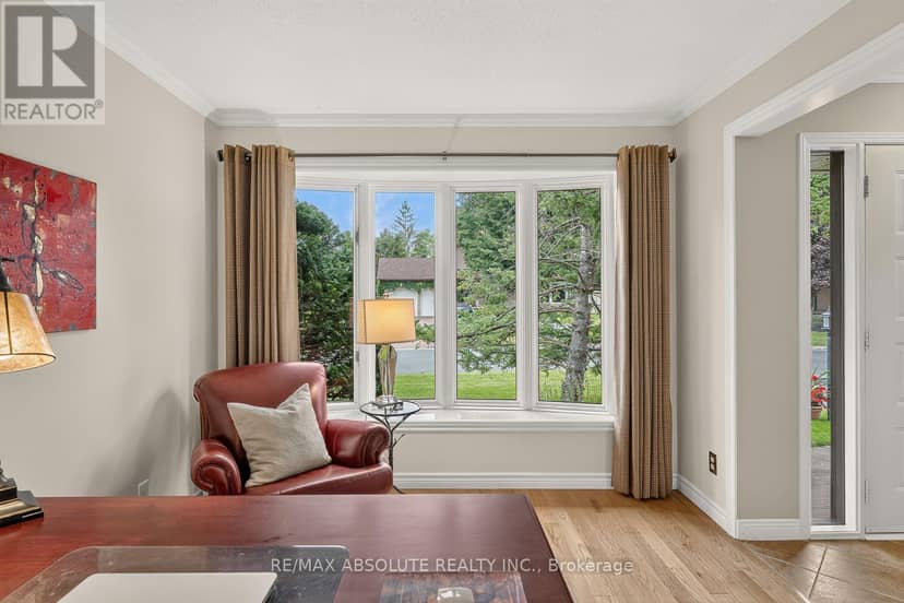 309 Liard Street — photo 10 of 32