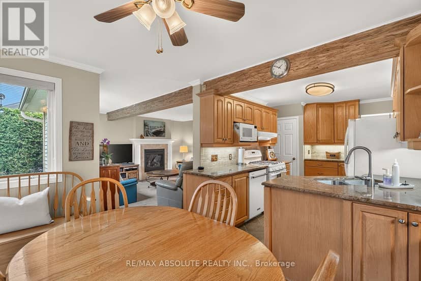 309 Liard Street — photo 17 of 32