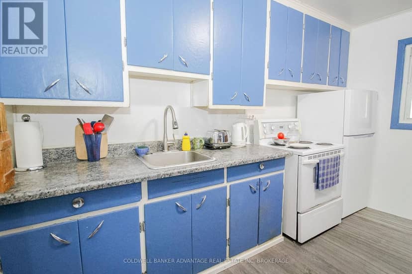 14 Bishop Road — photo 4 of 38