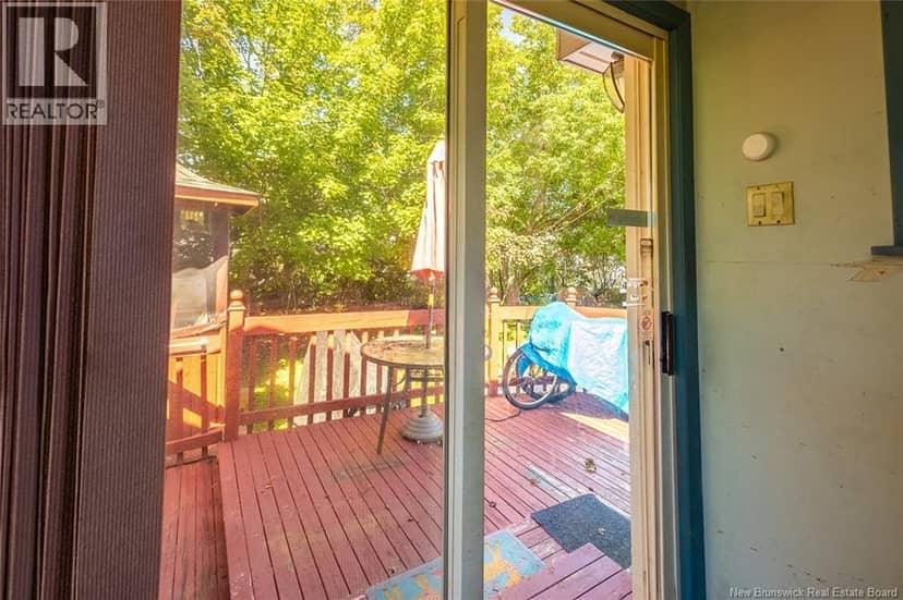 139 Sussex Avenue — photo 20 of 40