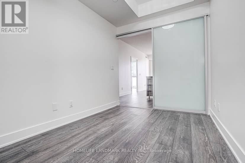 309 - 188 Fairview Mall Drive — photo 22 of 40
