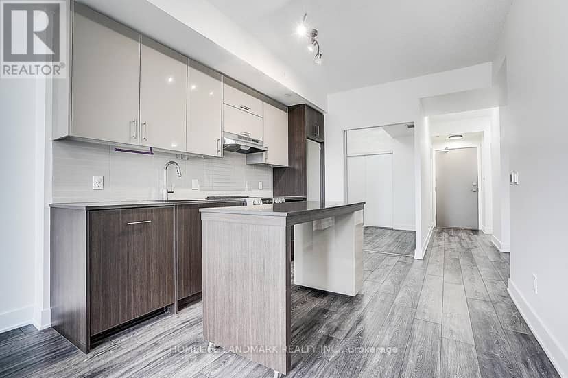 309 - 188 Fairview Mall Drive — photo 5 of 40