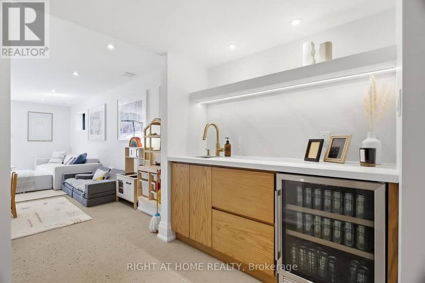 70 Balsdon Hollow — photo 38 of 40