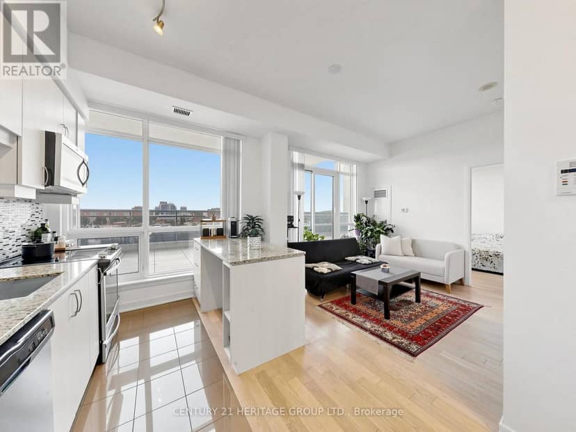 815 - 9205 Yonge Street — photo 15 of 40