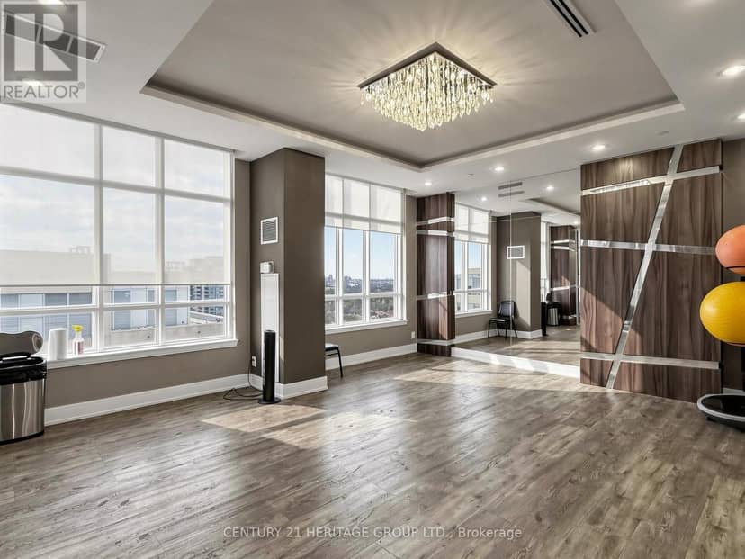 815 - 9205 Yonge Street — photo 39 of 40