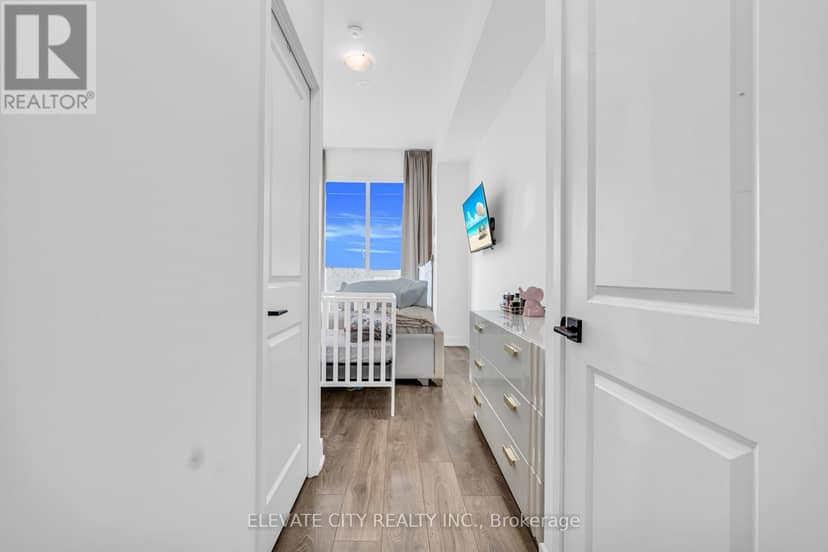 219 - 2489 Taunton Road — photo 13 of 40