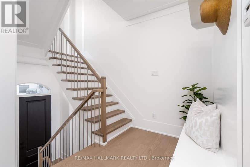 31 St.Gaspar's Court, Toronto, photo 5