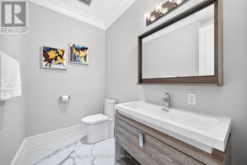 408 Seabourne Drive — photo 14 of 40