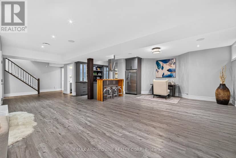 408 Seabourne Drive — photo 34 of 40
