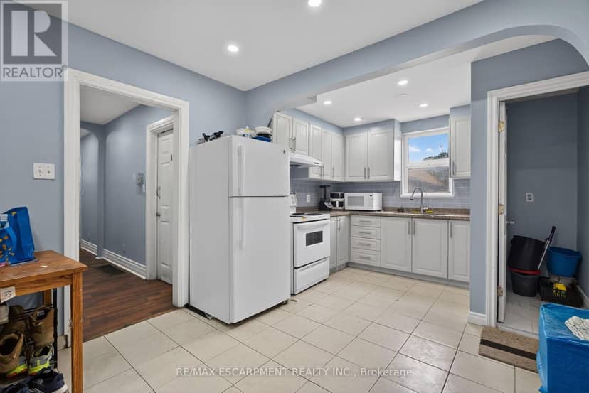 241 West 5th Street W, Hamilton, photo 7