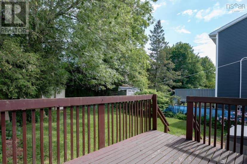 6474 Roslyn Road — photo 40 of 40